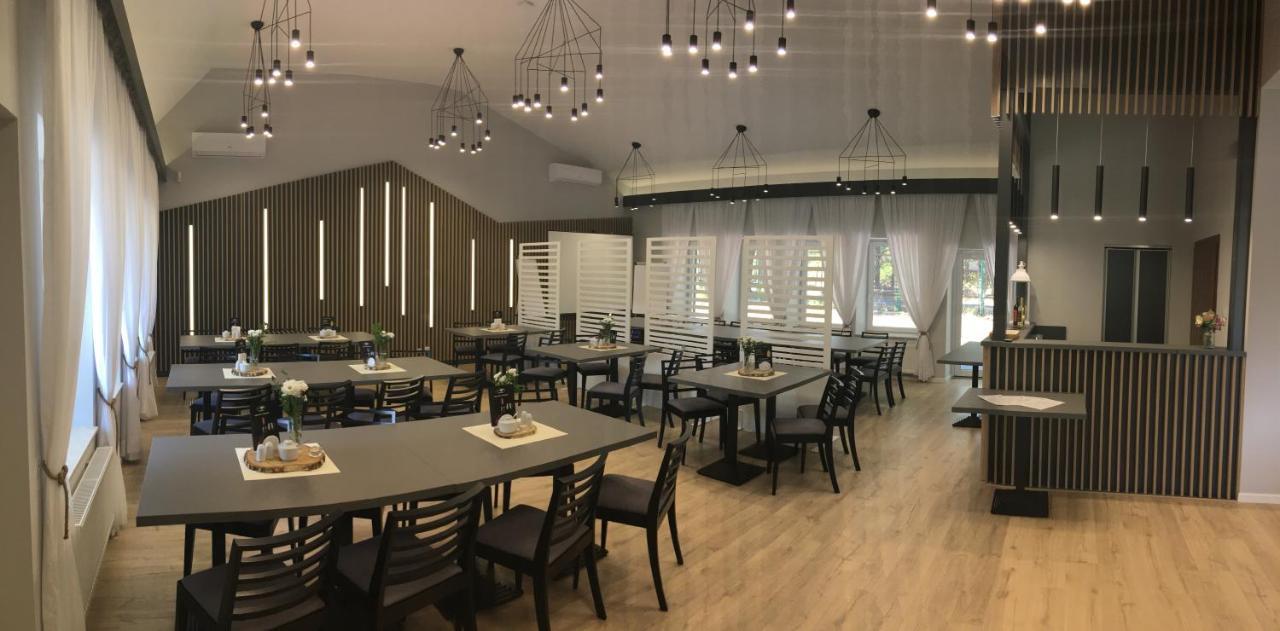 Hotel Jurajska Przystan à Jastrząb Extérieur photo
